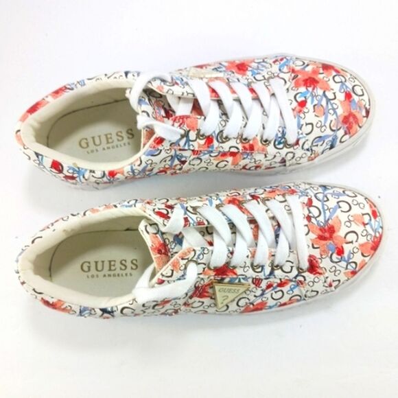 Guess Astray Multi Floral Sneaker Shoes Floral Alphabet Pattern Womans 7........ - Picture 2 of 14